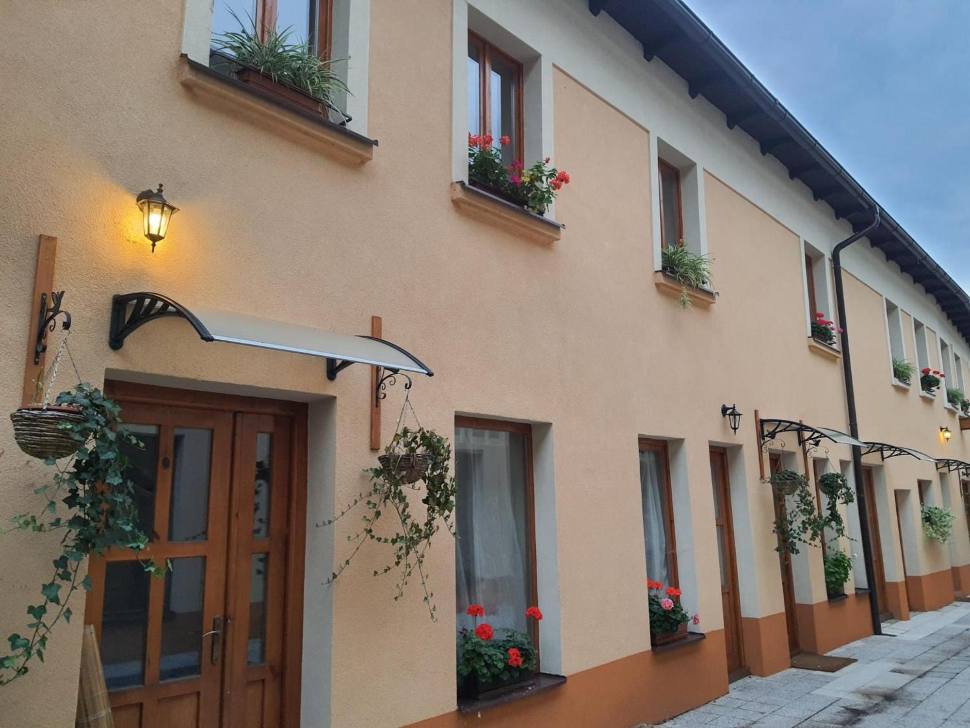 Apartmány Johanka Náchod Esterno foto